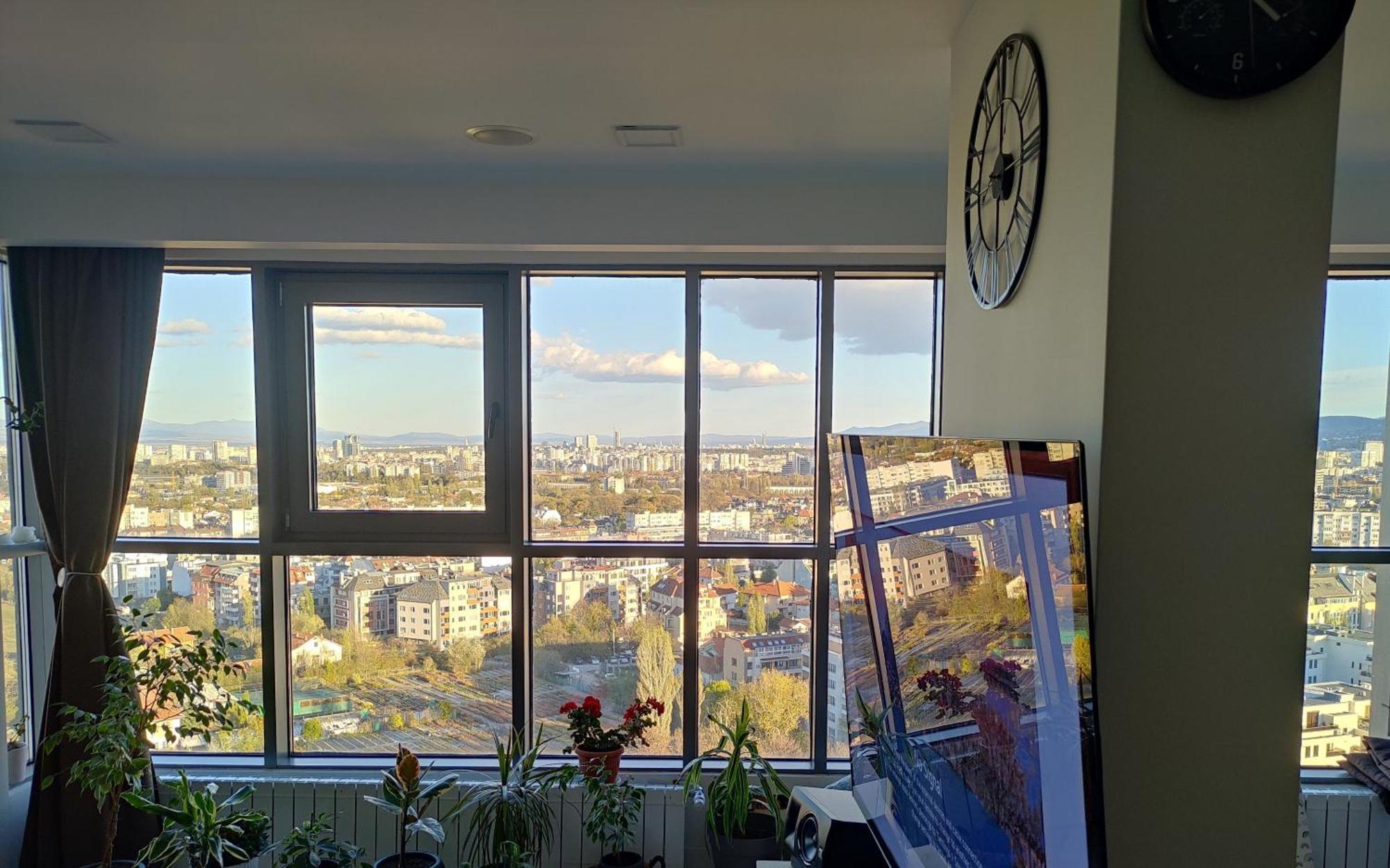 View - By Metro, Kids Room, Sky Lounge Terrace, 2-car Garage, Playground, Bbq, 24h Security Apartament