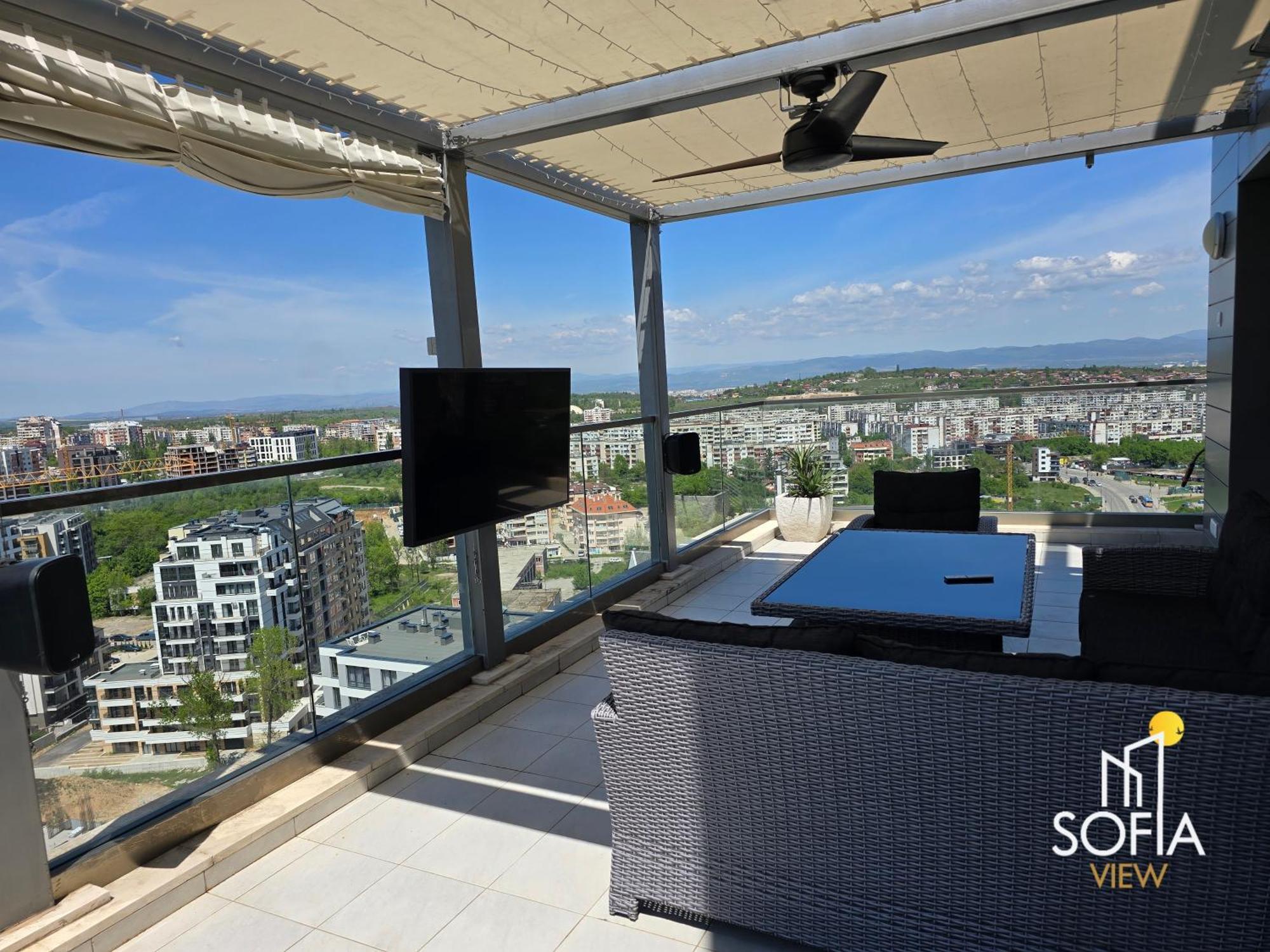 Apartment View - By Metro, Kids Room, Sky Lounge Terrace, 2-car Garage, Playground, Bbq, 24h Security